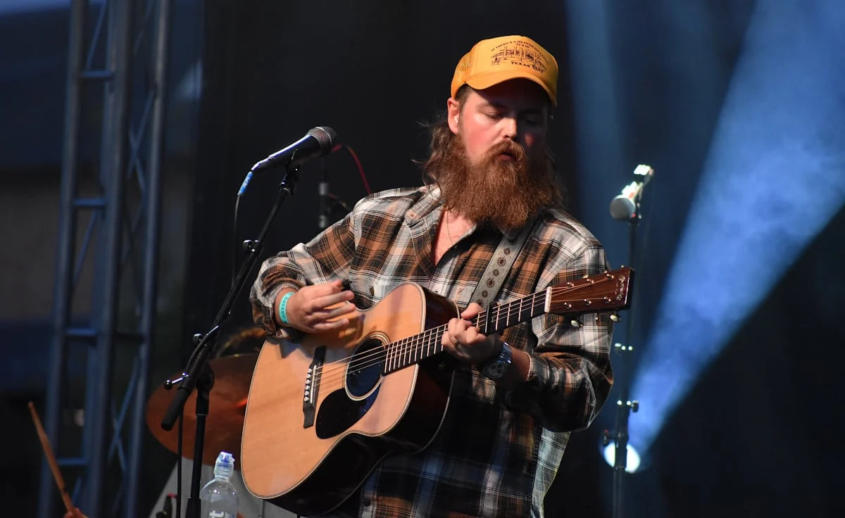 Drayton Farley Examines Maturity and the Weight of Success in New Album A Heavy Duty Heart