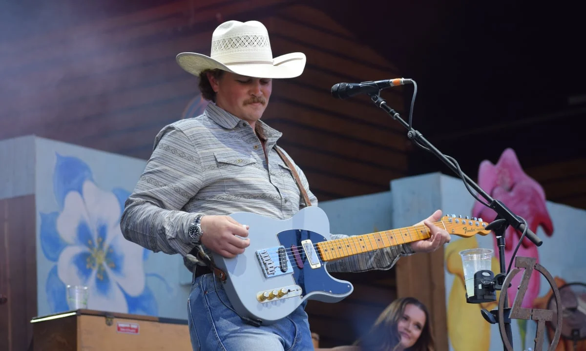 Zach Top Expands 2026 Cold Beer and Country Music Tour Following Landmark ACM Award Nominations and Rising Neotraditionalist Popularity