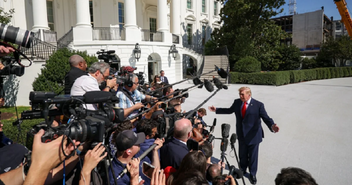 Federal Judge Upholds Press Access, Blocking Trump Administration Ban on CNN, MS NOW, and Politico from White House Grounds