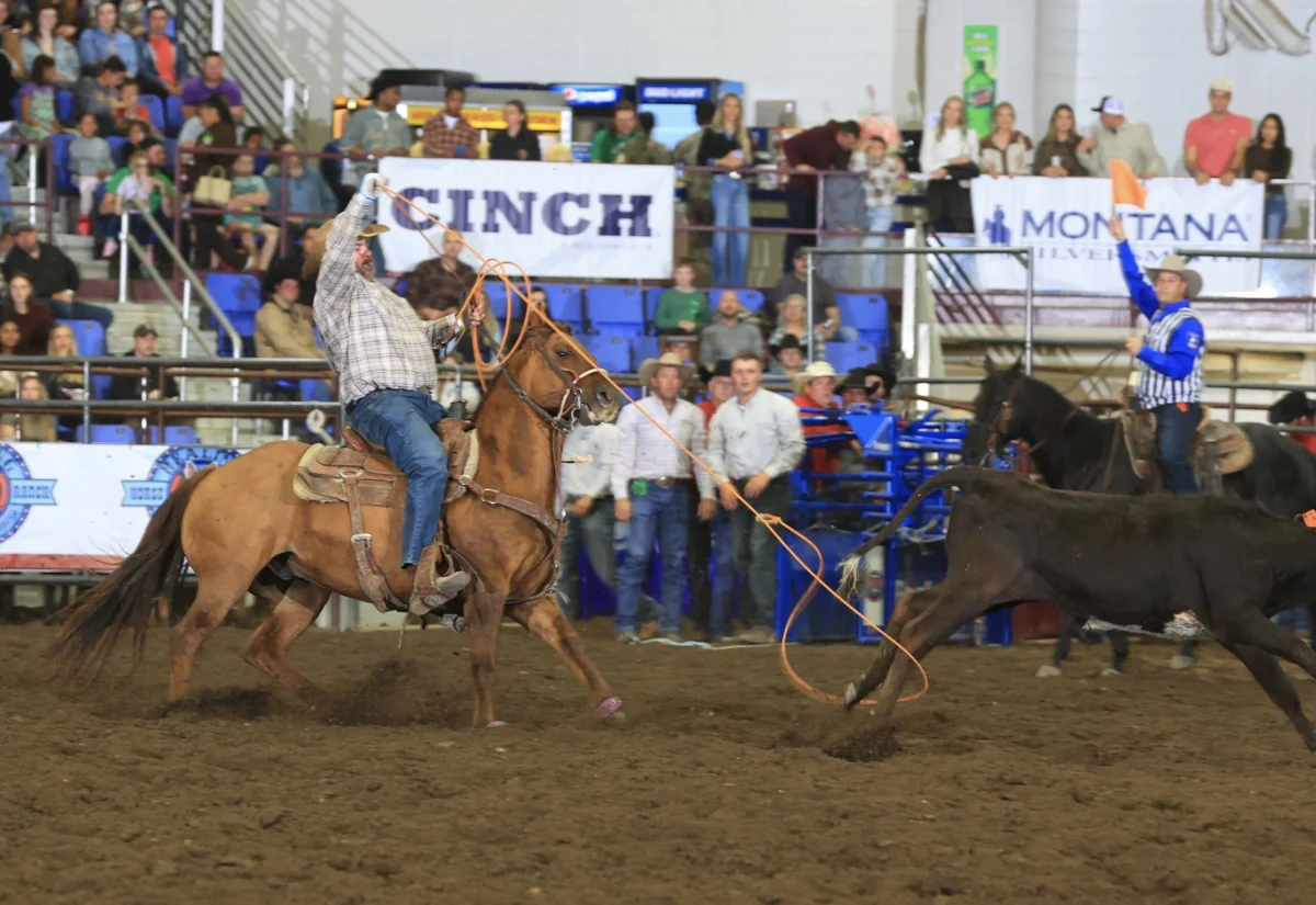 Logan Olson Secures Back-to-Back Badlands Circuit Finals Average and Year-End Heading Title; Cash Hetzel Claims Heeling Championship